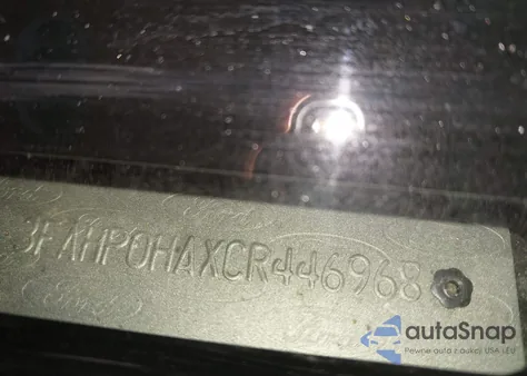 2012 Ford Fusion Se z USA, uszkodzony, nr VIN 3FAHP0HAXCR446968